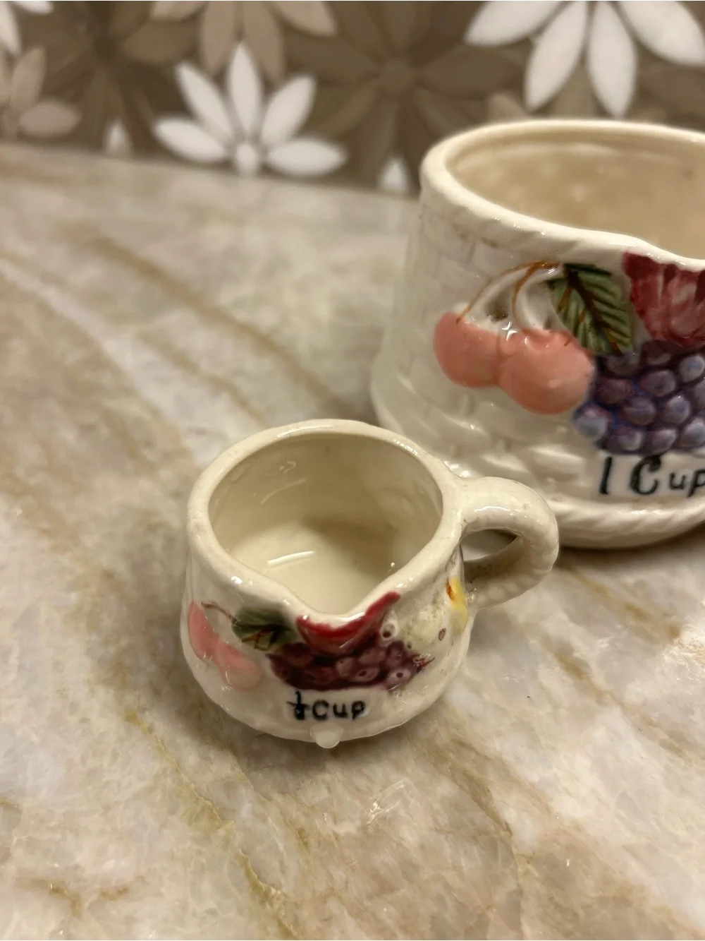 Ceramic Fruit Embossed Measuring Cup Set - Cream